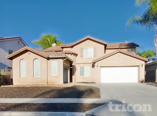 33558 Iris Ln, Murrieta, CA 92563