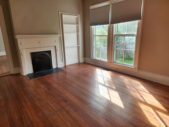 5th image of 308 Green St NE