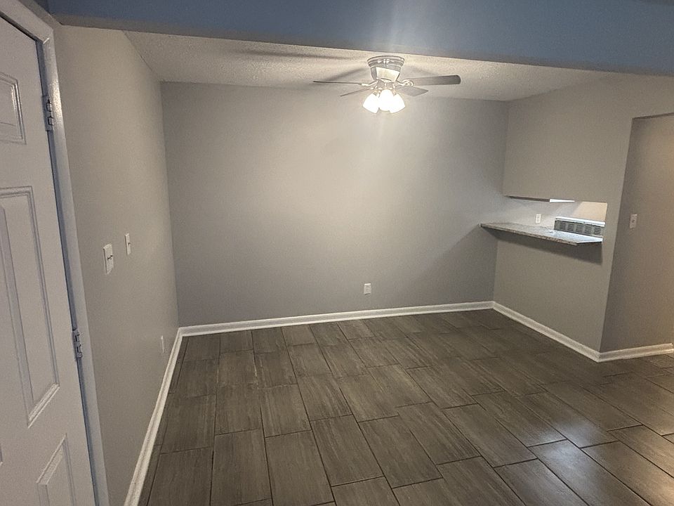 1st image of 3422 Glen Park Cir NW APT B