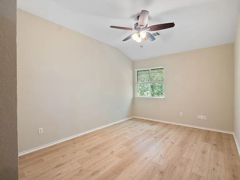 808 Flatters Way — Photo 21