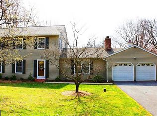 1309 Somerset Ct, New Windsor, MD 21776