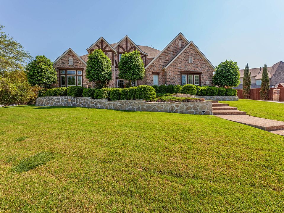 1st image of 6705 Thorntree Dr
