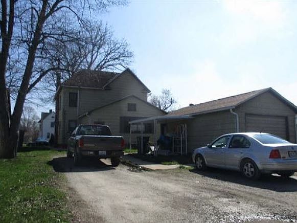 2nd image of 310 S Sterling St
