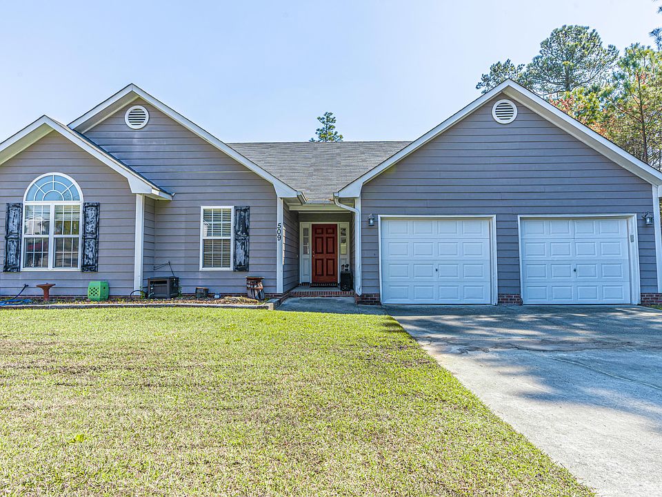 1st image of 509 Northwoods Dr