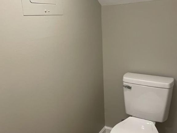 downstairs half bath new comode