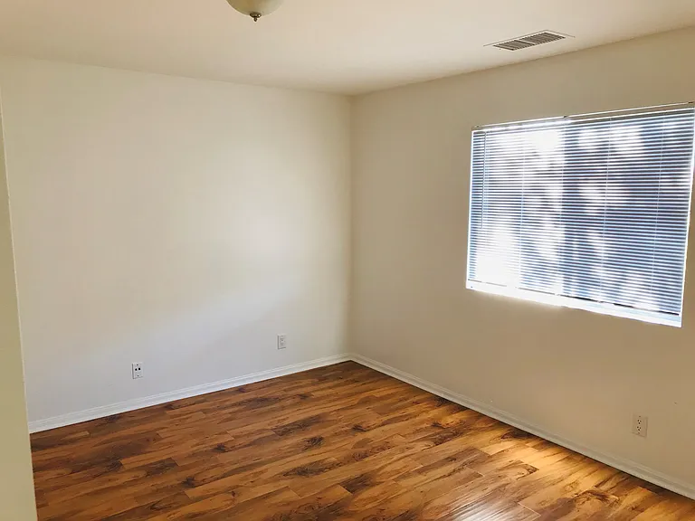1414 Sweetbriar Cir — Photo 14