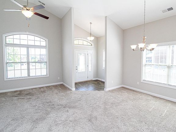 3rd image of 2836 Kearney Creek Ln