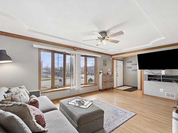 5th image of 5446 S Rutherford Ave