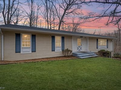 35 Dupont Ave, Hopatcong, NJ, 07843