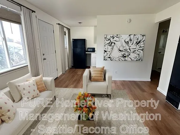 15501 Grant Ave SW Unit 4, Lakewood, WA 98498