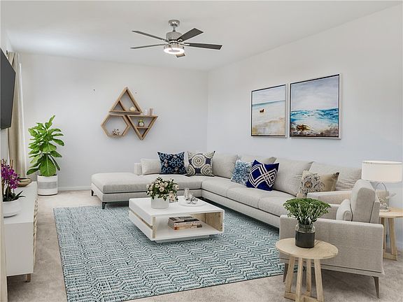 2nd image of 207 Wyncrest Dr