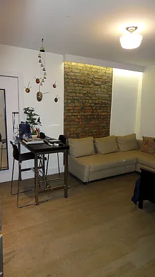 Rented by RC REAL ESTATE OF NEW YORK | media 36