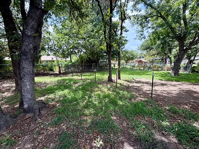 1212 Mockingbird St — Photo 19