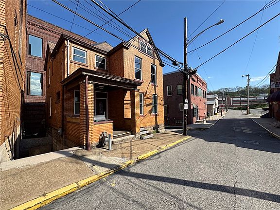 4th image of 747 Chartiers Ave