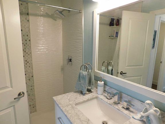 5th image of 614 Waters Edge Dr #14C