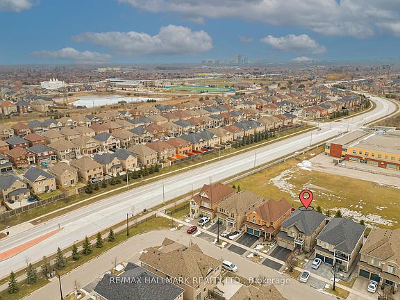 4th image of 46 Lisson Cres