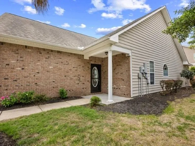 101 Kessinger Dr — Photo 2