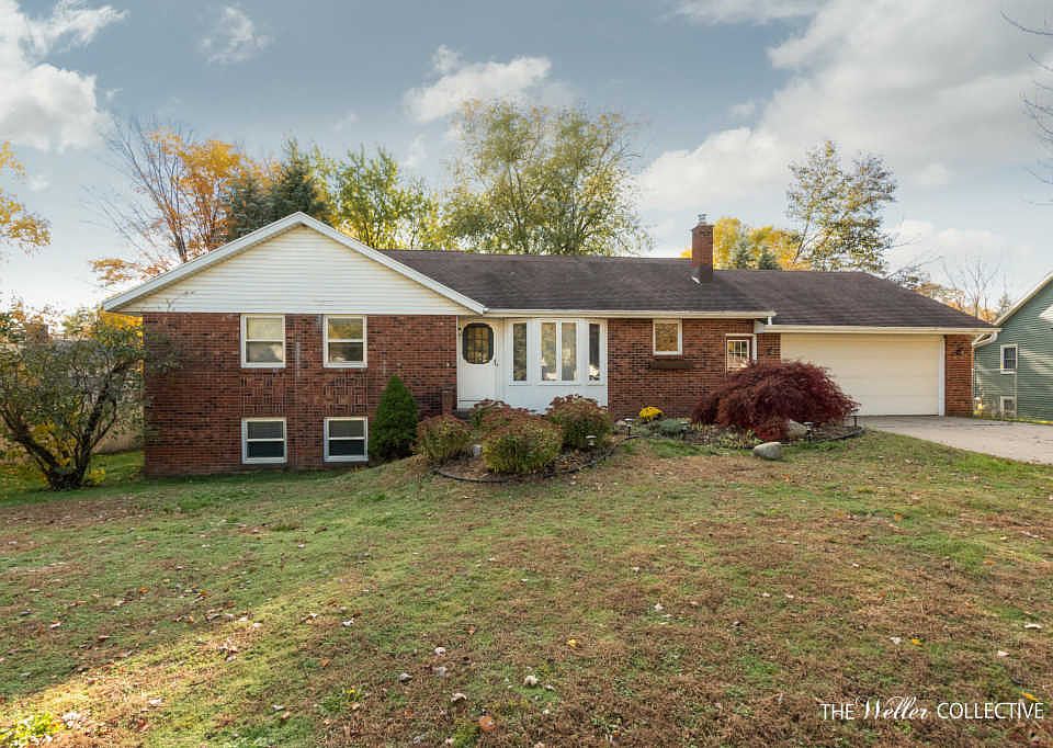 1st image of 4490 Lexington Ct