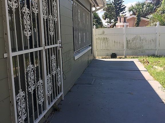 2nd image of 115 Ogden Blvd
