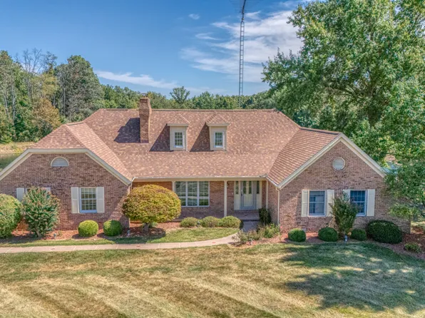 17046 N Tolle Ln, Mount Vernon, IL 62864