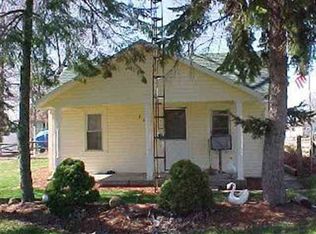 908 Rambow Dr, Monroe, MI 48161