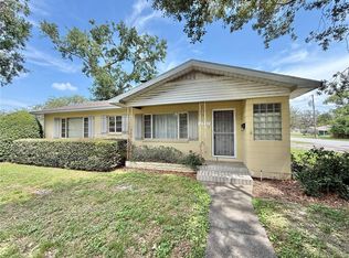 2237 Washington Rd, Mount Dora, FL 32757