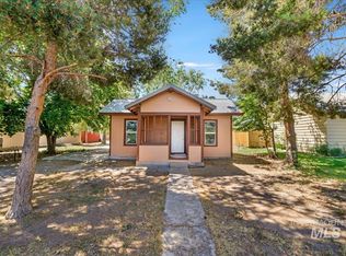 424 3rd St, Hazelton, ID 83335