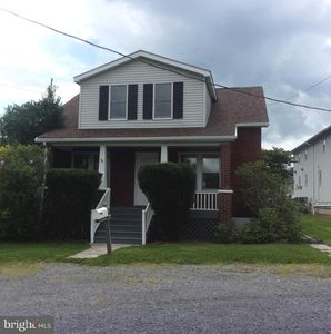 3 S Woodlawn Ave, Cumberland, MD, 21502