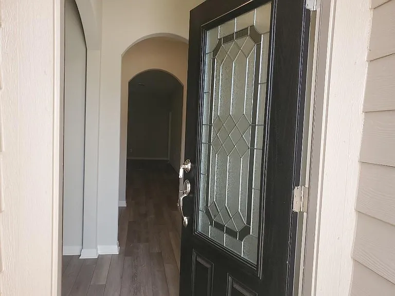 136 Constitution St — Photo 6