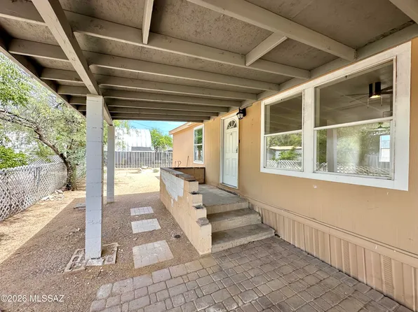 3217 E Bilby Rd, Tucson, AZ 85706