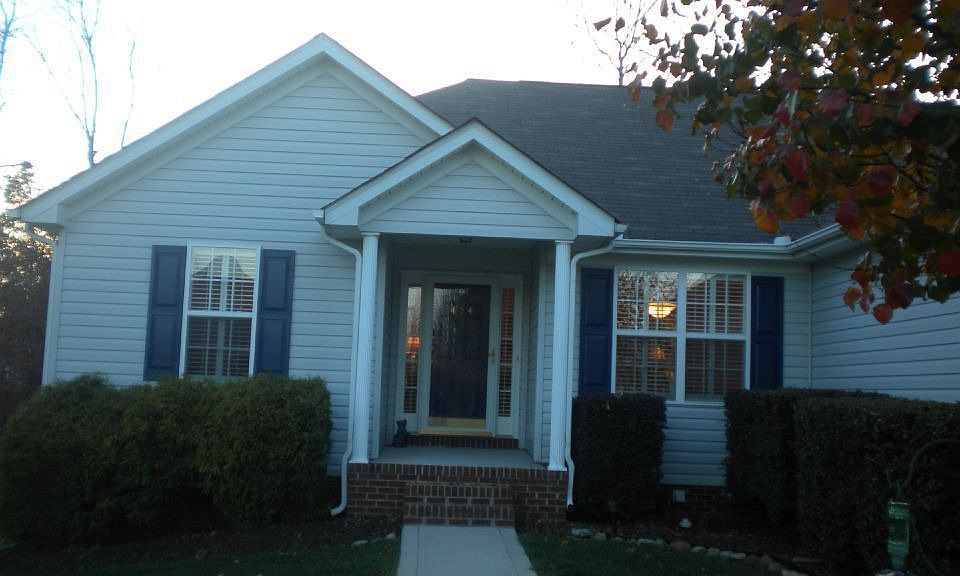 2nd image of 454 Doves Crest Ct
