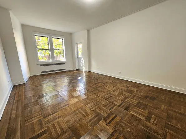 35-50 78th St #5J, Jackson Heights, NY 11372