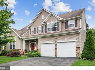 2433 La Valle Ave, Vineland, NJ 08360