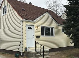 983 E Dallas Ave, Madison Heights, MI 48071