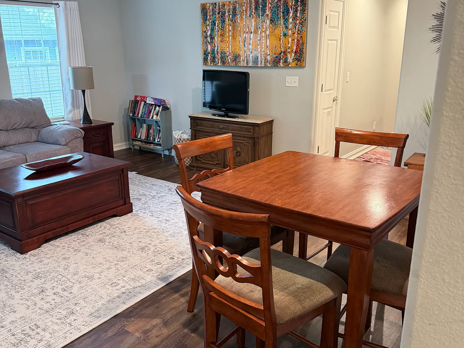 2 bed, 1040 sqft, $1,275 — Photo 4