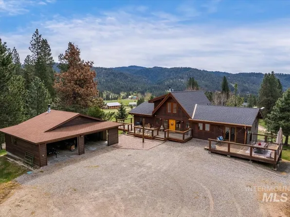 101 Scriver Woods Rd, Garden Valley, ID 83622