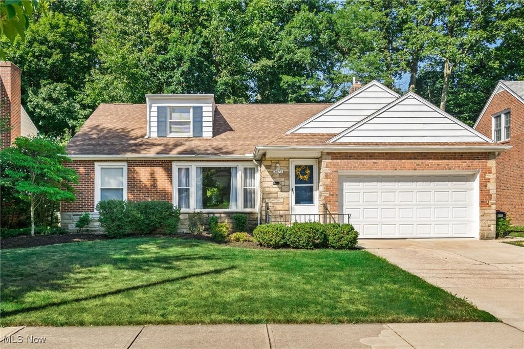 Real estate listing image