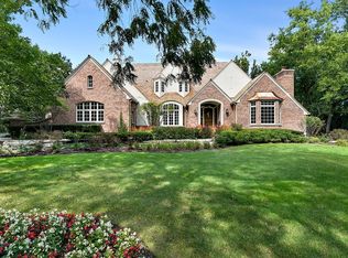 1130 Glenview Rd, Glenview, IL 60025