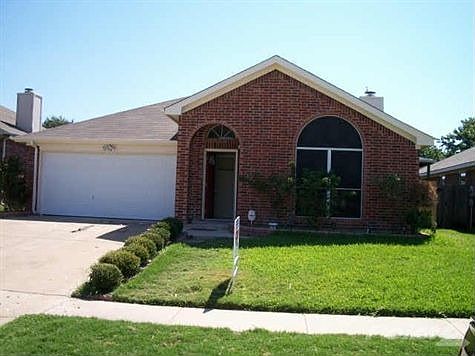 FRONT HOUSE