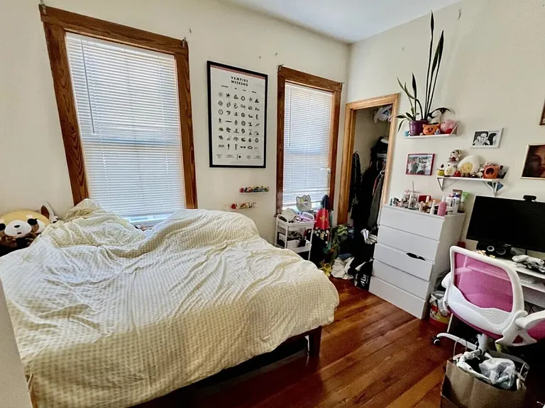 346 Faneuil St #3 — Photo 6