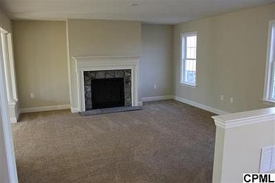 5th image of 307 Hialeah Dr
