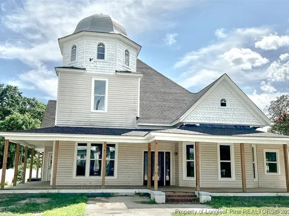 111 W Pope St, Dunn, NC 28334