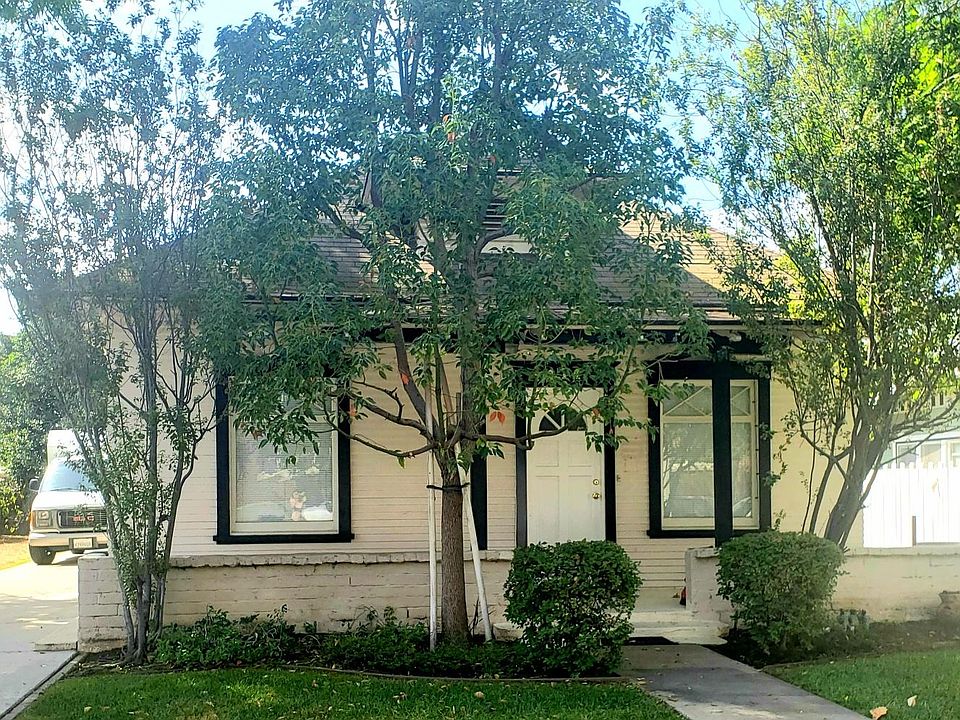 1st image of 414 E Almond Ave