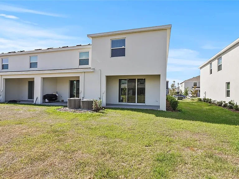 33055 Tulip Petal Ln — Photo 2
