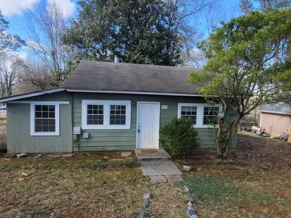 2224 Elizabeth Ave SE, Smyrna, GA 30080