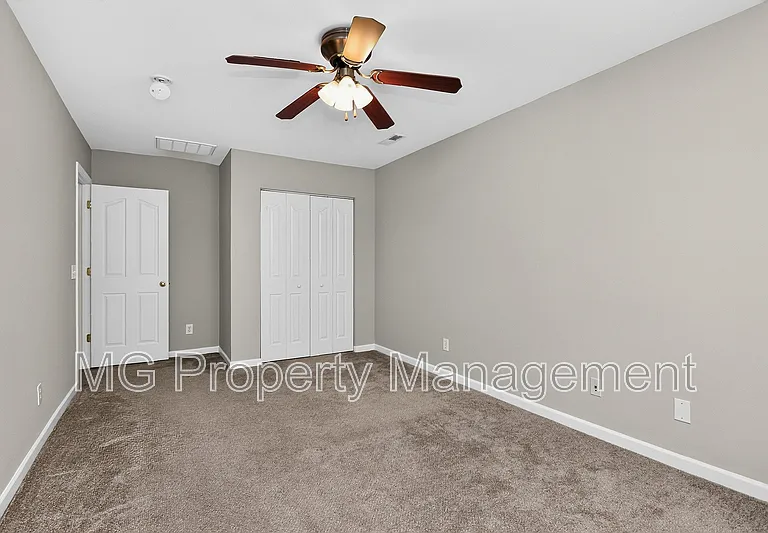 16223 Circlegreen Dr — Photo 17