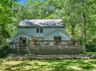 157 Dennison Rd, Westbrook, CT 06498