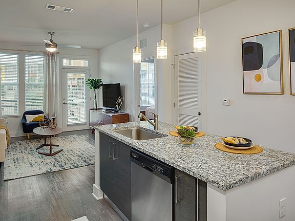 Oversized Kitchen Islands with Granite Countertops