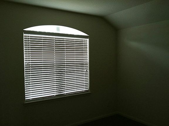 3rd image of 12219 Estelle Ln