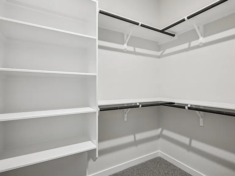 2337 Moon Tower Trl — Photo 24